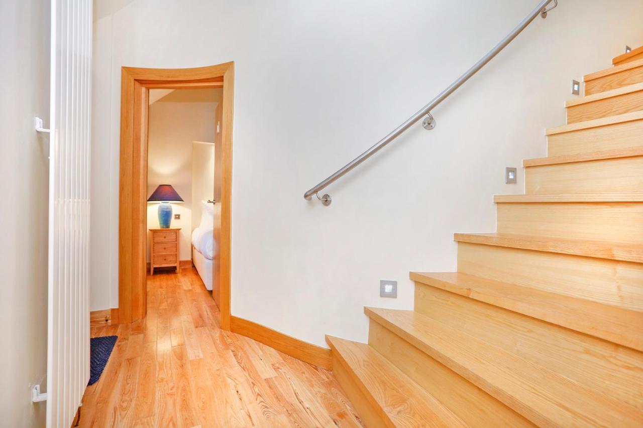 Joivy Unique Mezzanine Apartment In St Andrews St. Andrews Exterior photo